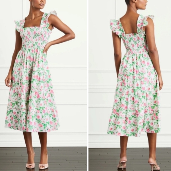 Hill House Dresses & Skirts - Hill House Home The Ellie Nap Dress Floral NEW!